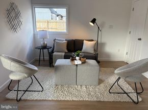 35 Thimbleberry Lane, Levittown PA 19054