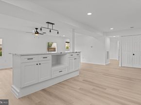 35 Thimbleberry Lane, Levittown PA 19054