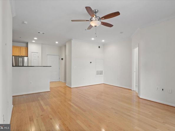 2301 25TH Street S 4306, Arlington VA 22206