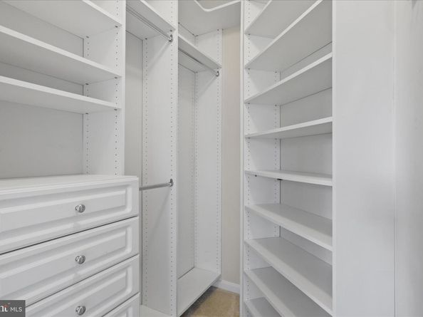 2301 25TH Street S 4306, Arlington VA 22206