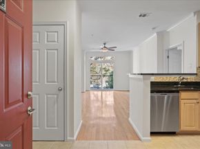 2301 25TH Street S 4306, Arlington VA 22206