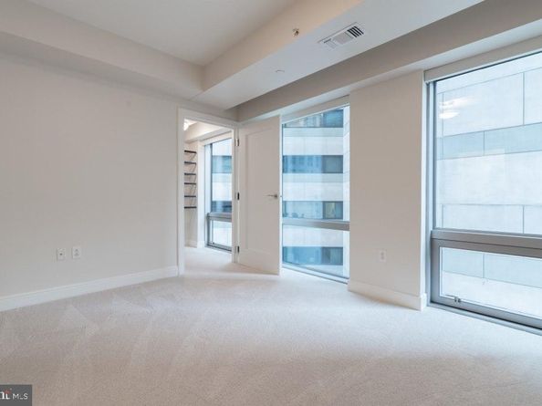 1111 19TH Street N 1403, Arlington VA 22209