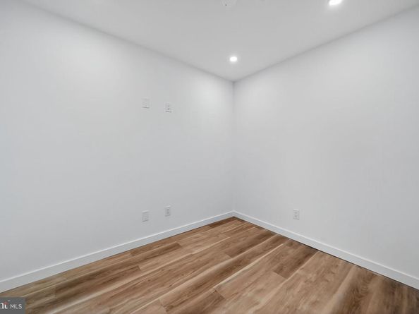 1527 Ogden Street B, Philadelphia PA 19130