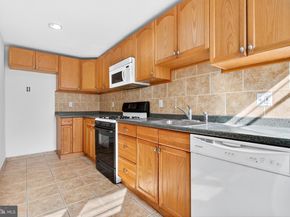 1062 Taylor Drive, Folcroft PA 19032