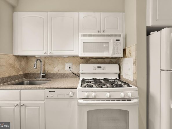 2130 N Street NW 407, Washington DC 20037