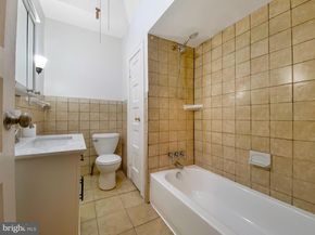 5726 Florence Avenue, Philadelphia PA 19143