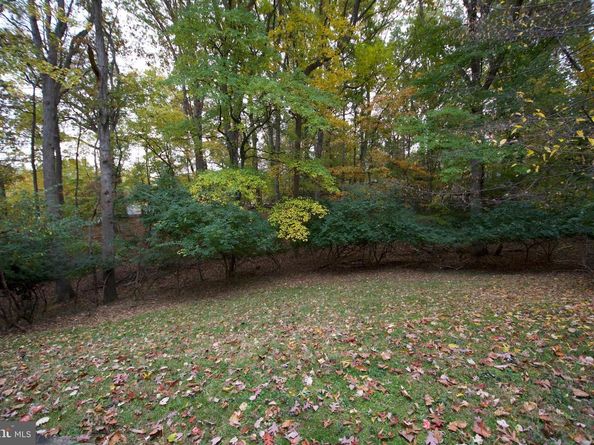 9921 Woodrow Street, Vienna VA 22181