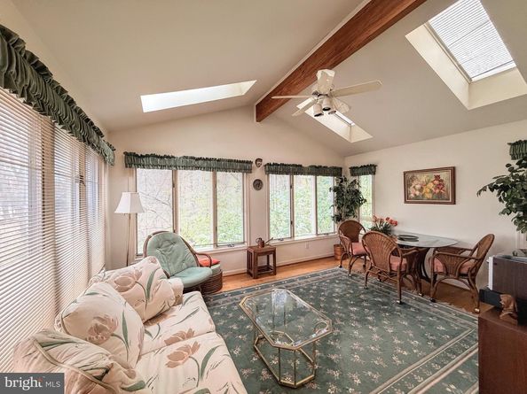 9921 Woodrow Street, Vienna VA 22181