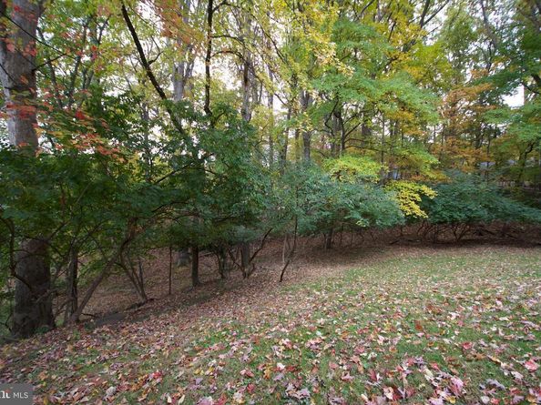 9921 Woodrow Street, Vienna VA 22181