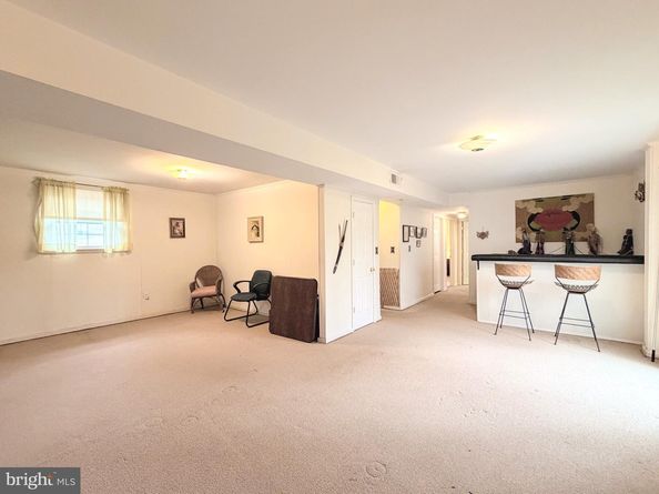 9921 Woodrow Street, Vienna VA 22181