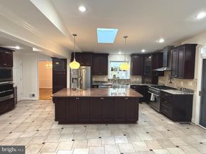 11512 Le Havre Drive, Potomac MD 20854