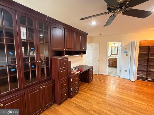 11512 Le Havre Drive, Potomac MD 20854