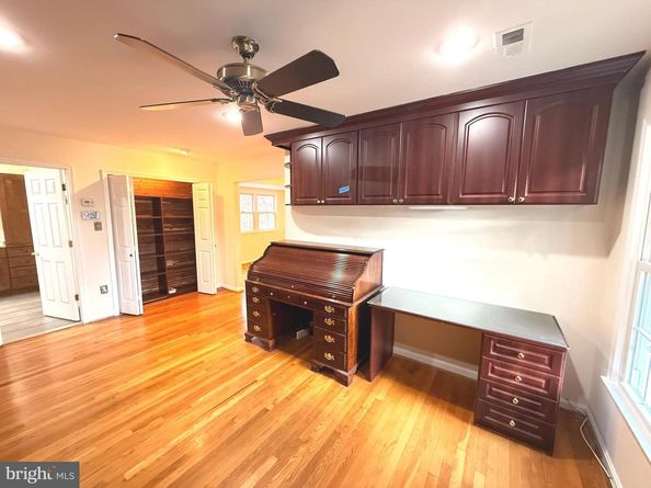 11512 Le Havre Drive, Potomac MD 20854