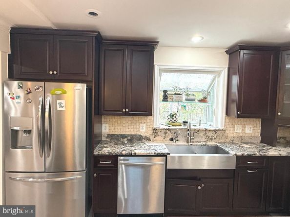 11512 Le Havre Drive, Potomac MD 20854