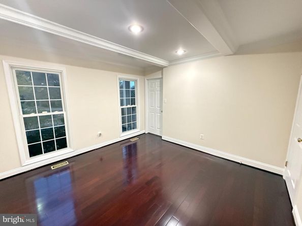 11512 Le Havre Drive, Potomac MD 20854