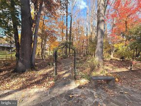 11512 Le Havre Drive, Potomac MD 20854