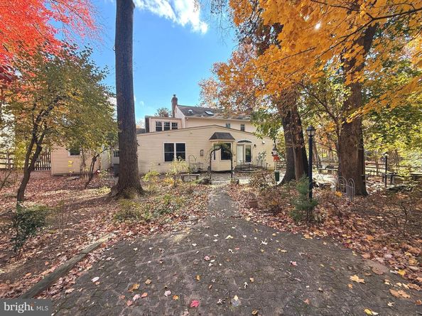 11512 Le Havre Drive, Potomac MD 20854