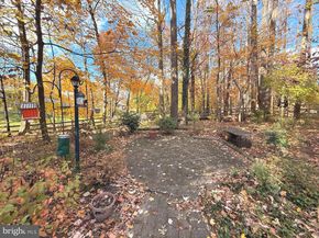 11512 Le Havre Drive, Potomac MD 20854