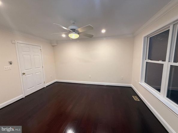 11512 Le Havre Drive, Potomac MD 20854