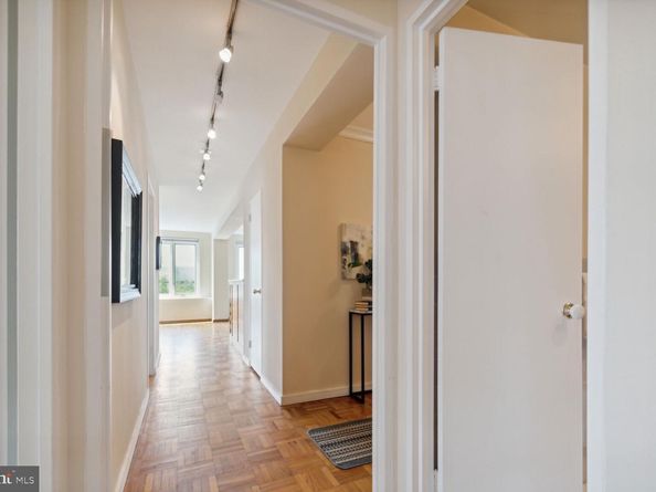 2475 Virginia Avenue NW 721, Washington DC 20037