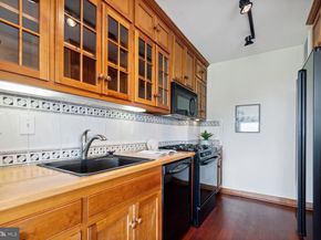 2475 Virginia Avenue NW 721, Washington DC 20037