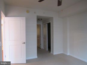 1021 N Garfield Street 318, Arlington VA 22201