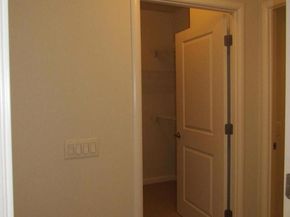 1021 N Garfield Street 318, Arlington VA 22201