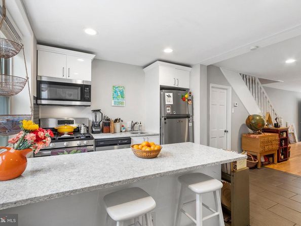 618 Mcclellan Street, Philadelphia PA 19148