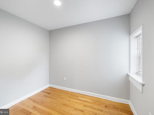 618 Mcclellan Street, Philadelphia PA 19148