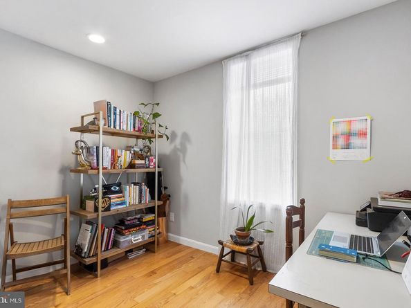 618 Mcclellan Street, Philadelphia PA 19148