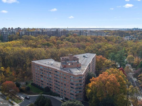 4200 Cathedral Avenue NW 610, Washington DC 20016