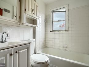 1904 U Place SE, Washington DC 20020