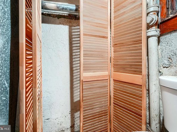 1904 U Place SE, Washington DC 20020