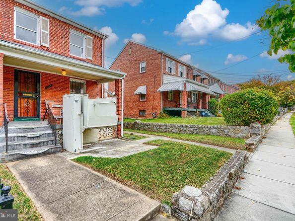 1904 U Place SE, Washington DC 20020