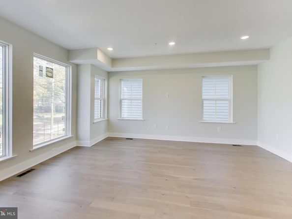 5333 Hayes Street NE, Washington DC 20019