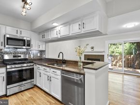 6557 Cypress Point Road, Alexandria VA 22312