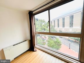 922 24TH Street NW 615, Washington DC 20037