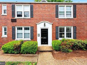222 N Thomas Street 2223, Arlington VA 22203