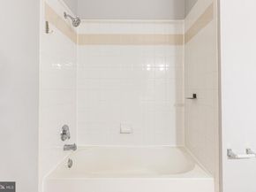 4850 Eisenhower Avenue 115, Alexandria VA 22304