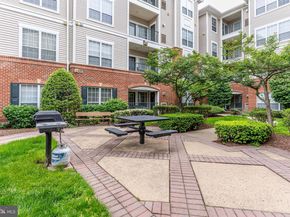 4850 Eisenhower Avenue 115, Alexandria VA 22304