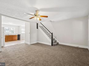 1014 Hansen, Collingdale PA 19023