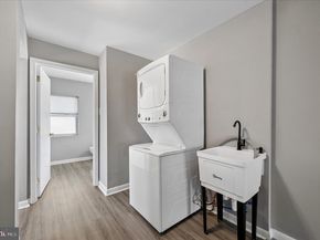 2211 Dickens Lane, Broomall PA 19008