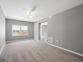 2211 Dickens Lane, Broomall PA 19008