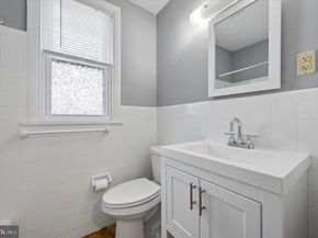 2211 Dickens Lane, Broomall PA 19008
