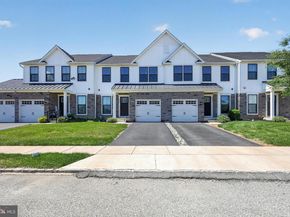 8005 Milltown Circle, Cheltenham PA 19012