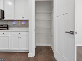 8005 Milltown Circle, Cheltenham PA 19012