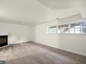 329 Glenn Rose Circle, King Of Prussia PA 19406