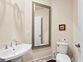 151 Winsome Circle, Bethesda MD 20814
