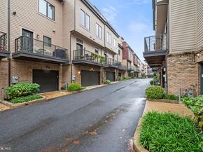 151 Winsome Circle, Bethesda MD 20814