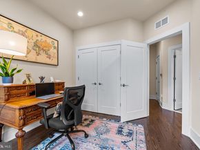 151 Winsome Circle, Bethesda MD 20814